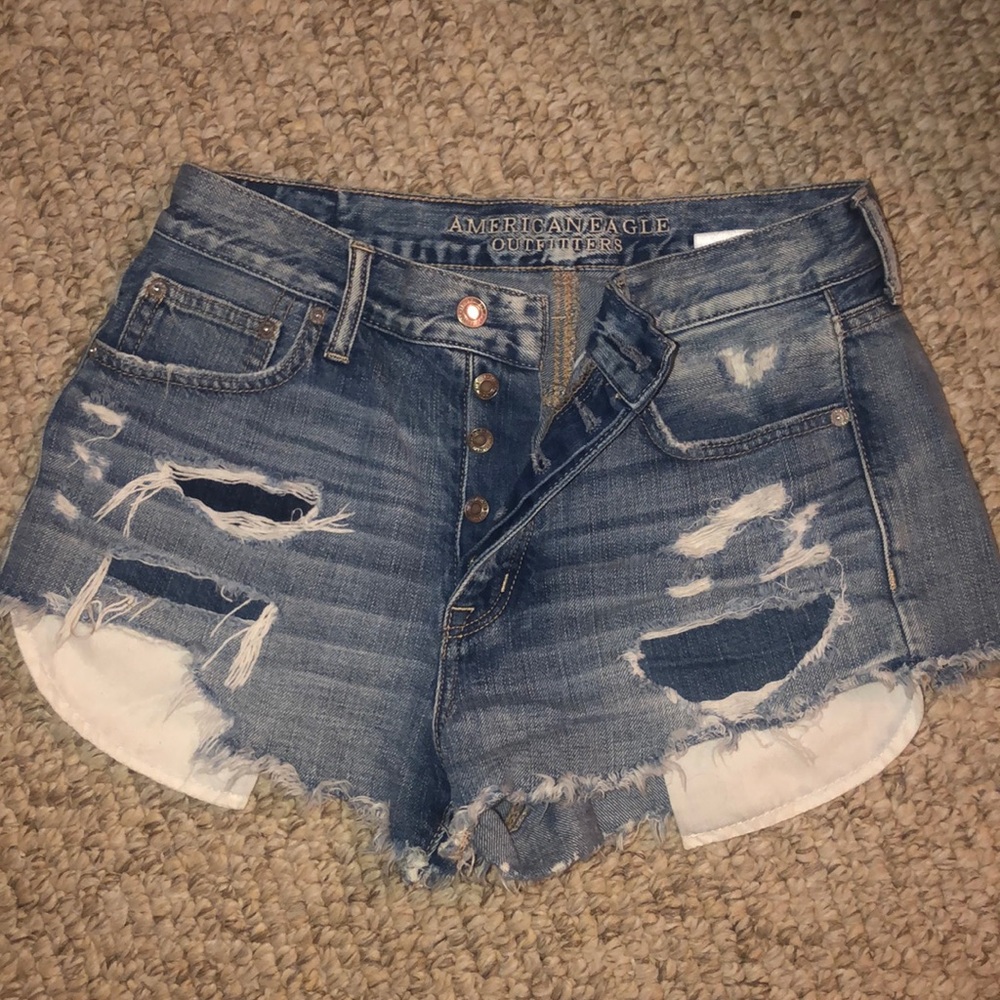 High waisted AE denim shorts